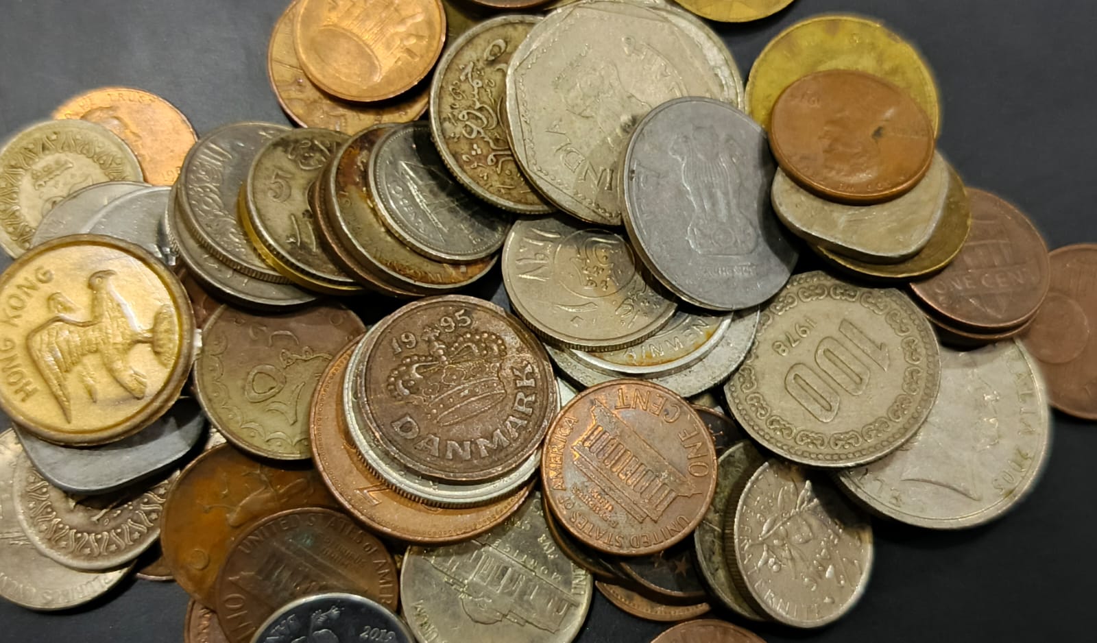 World coins Kg
